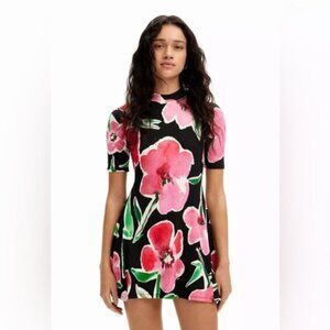 NWOT- DESIGUAL SHORT FLORAL SKATER DRESS